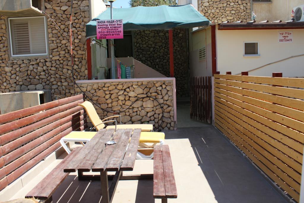 Nadia Hosting Dead Sea Villa Neve Zohar Exterior photo